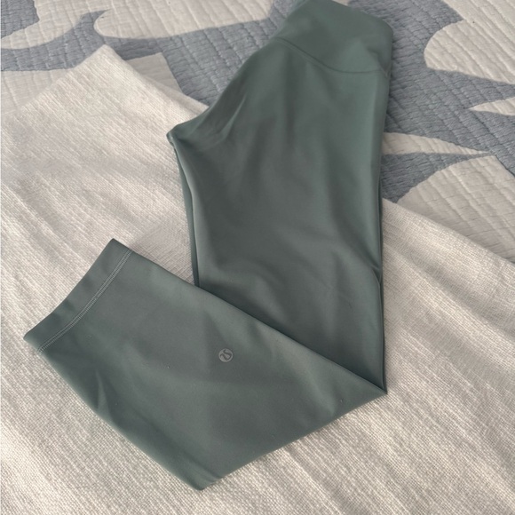 Lululemon Align Legging - Picture 2 of 3